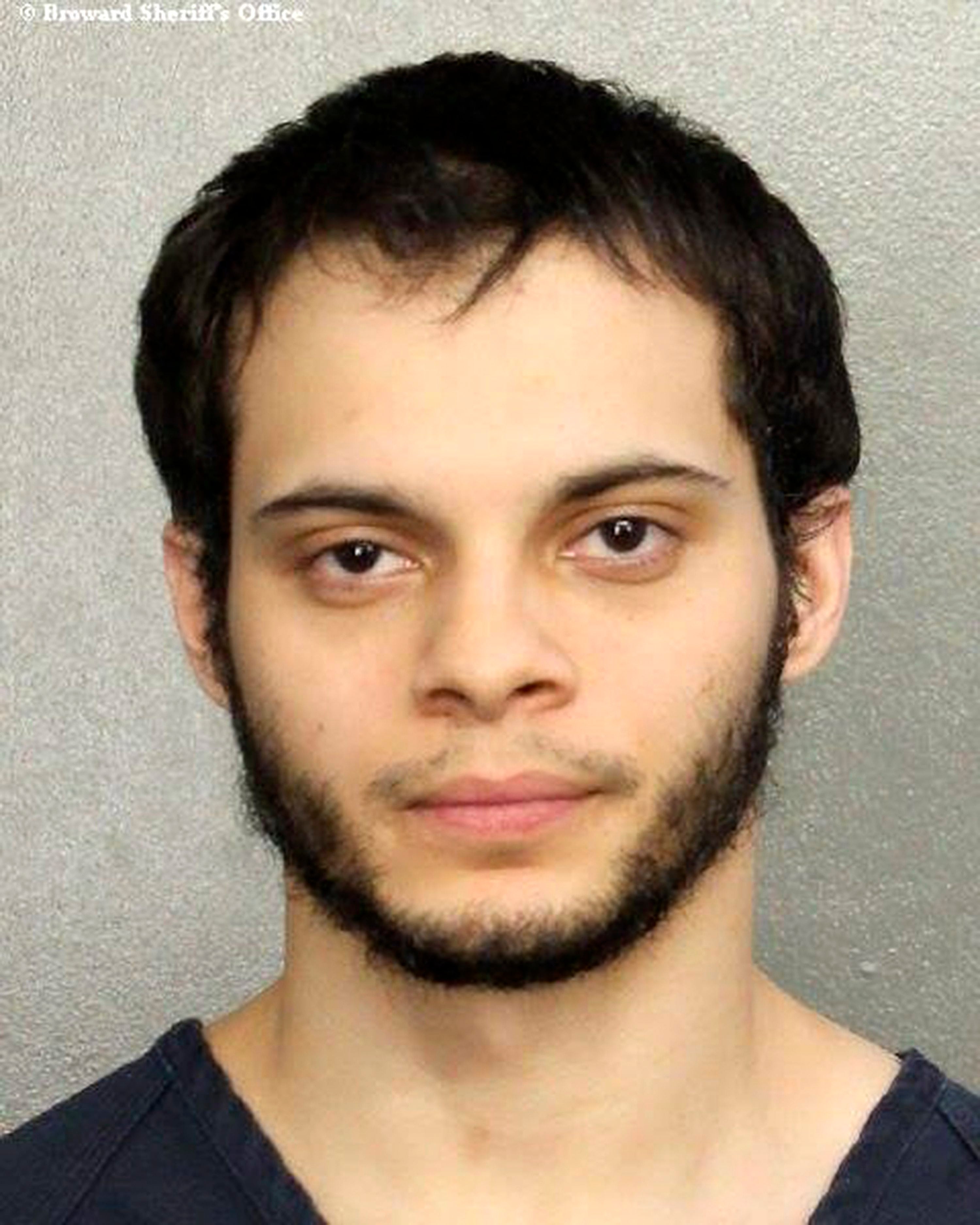 El FBI investiga al atacante de Florida, un veterano con problemas mentales El FBI investiga al atacante de Florida, un veterano con problemas mentales