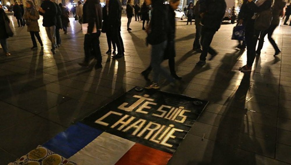 Francia recuerda los atentados de hace 2 años