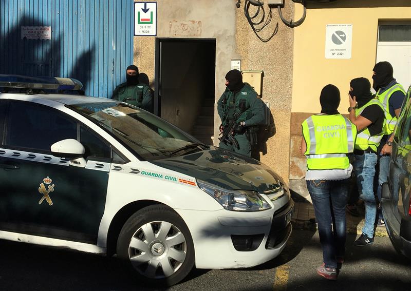 Detenido en Figueras un ciudadano marroquí acusado de pertenecer a Daesh Detenido en Figueras un ciudadano marroquí acusado de pertenecer a Daesh