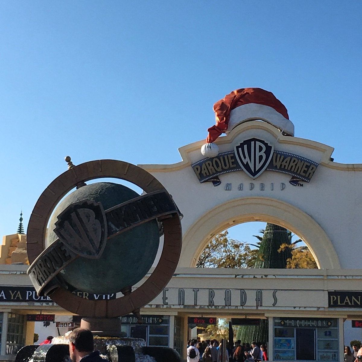 El Parque Warner Madrid deja sus entradas a mitad de precio desde este sábado a quienes presenten un décimo no premiado El Parque Warner Madrid deja sus entradas a mitad de precio desde este sábado a quienes presenten un décimo no premiado