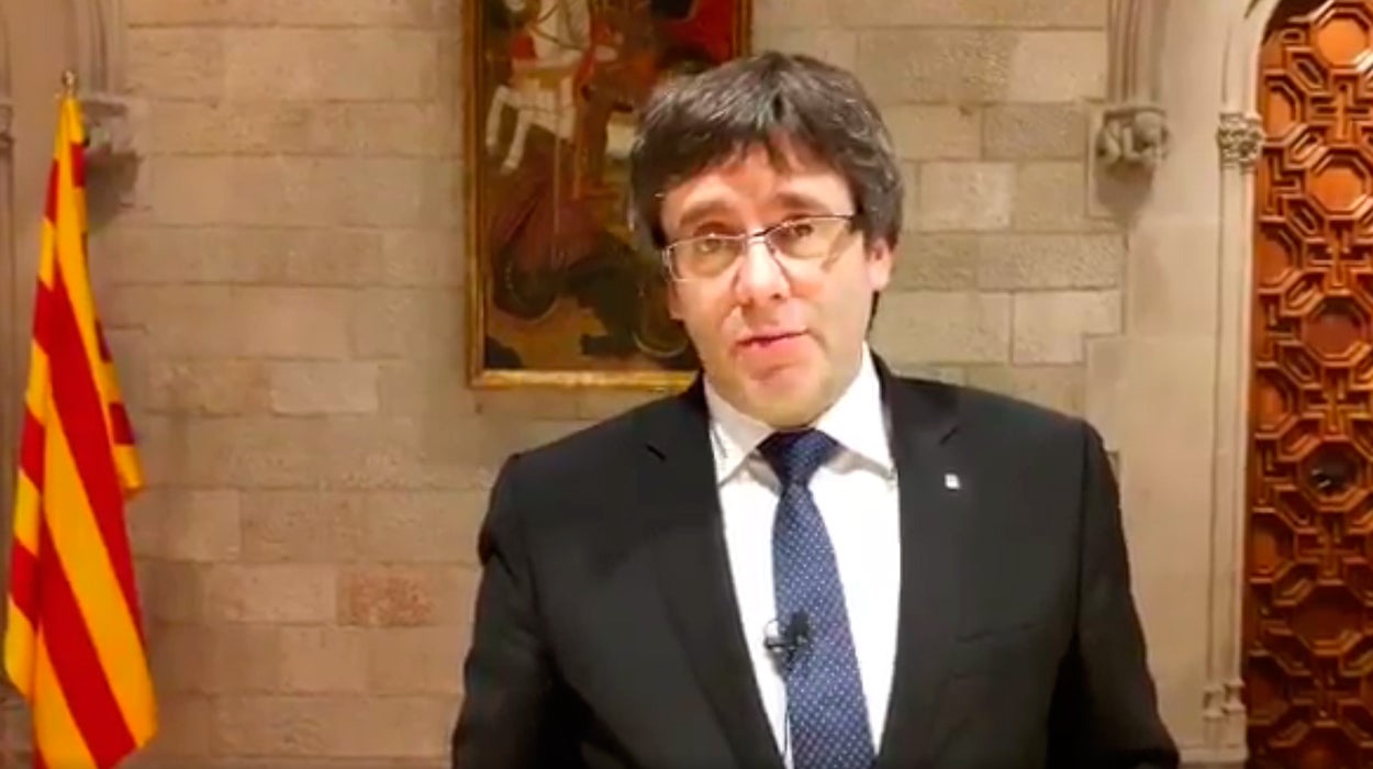 Personas físicas: Las visita de Puigdemont a Bruselas y su control con los idiomas Personas físicas: Las visita de Puigdemont a Bruselas y su control con los idiomas