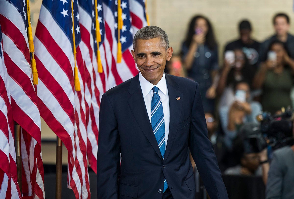 Obama llama a proteger la democracia en el último discurso semanal de su mandato Obama llama a proteger la democracia en el último discurso semanal de su mandato