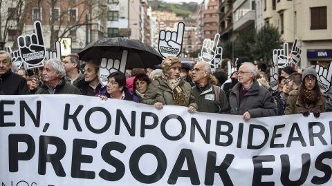 Manifestaci&oacute;n en Bilbao contra la dispersi&oacute;n de presos de ETA