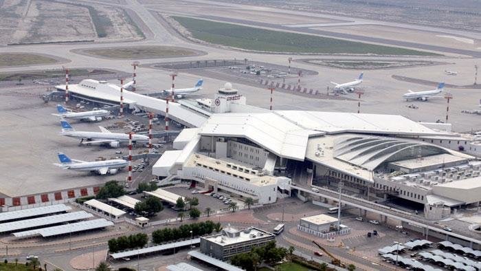 Evacúan el aeropuerto de Kuwait por una falsa amenaza de bomba en un avión aleman Evacúan el aeropuerto de Kuwait por una falsa amenaza de bomba en un avión aleman