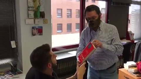 Juan Pando participa en Te doy mi libro Juan Pando participa en Te doy mi libro