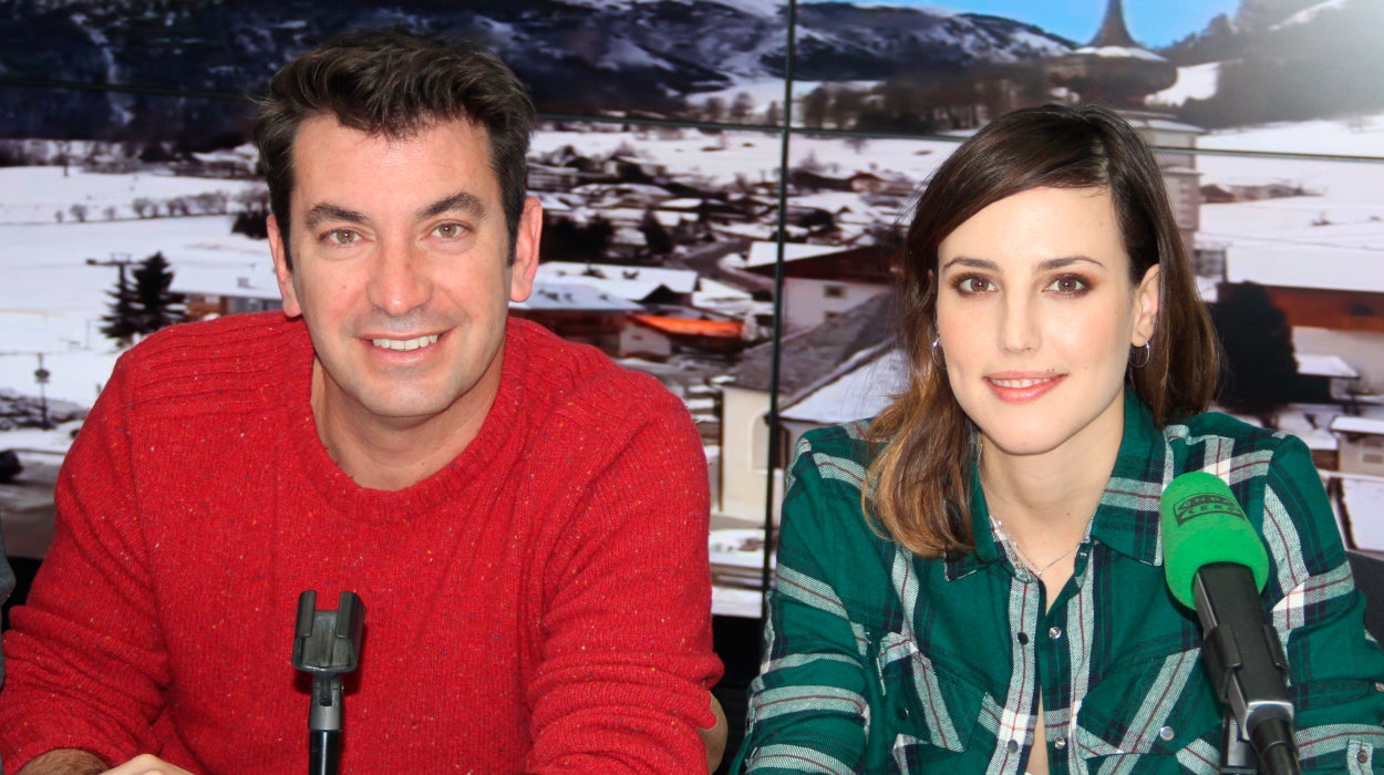Natalia de Molina: "Tuvimos que parar el rodaje de 'Los del túnel' porque me daban ataques de risa" Natalia de Molina: "Tuvimos que parar el rodaje de 'Los del túnel' porque me daban ataques de risa"