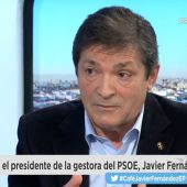 Frame 1536.046147 de: Javier Fernández: "No descarto que Pedro Sánchez y Susana Díaz se presenten a las primarias"