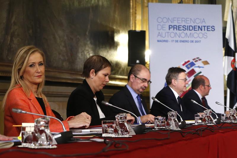 Financiación, dependencia y educación, principales temas a tratar durante la Conferencia de Presidentes Financiación, dependencia y educación, principales temas a tratar durante la Conferencia de Presidentes