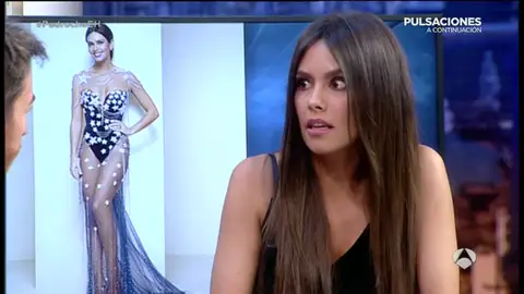 Frame 96.035555 de: Cristina Pedroche, sobre su vestido de Nochevieja: "Lo que más rabia me da es que piensen que soy tonta" Frame 96.035555 de: Cristina Pedroche, sobre su vestido de Nochevieja: "Lo que más rabia me da es que piensen que soy tonta"