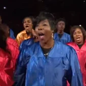 Un coro gospel, en la cancha de los Atlanta Hawks Un coro gospel, en la cancha de los Atlanta Hawks