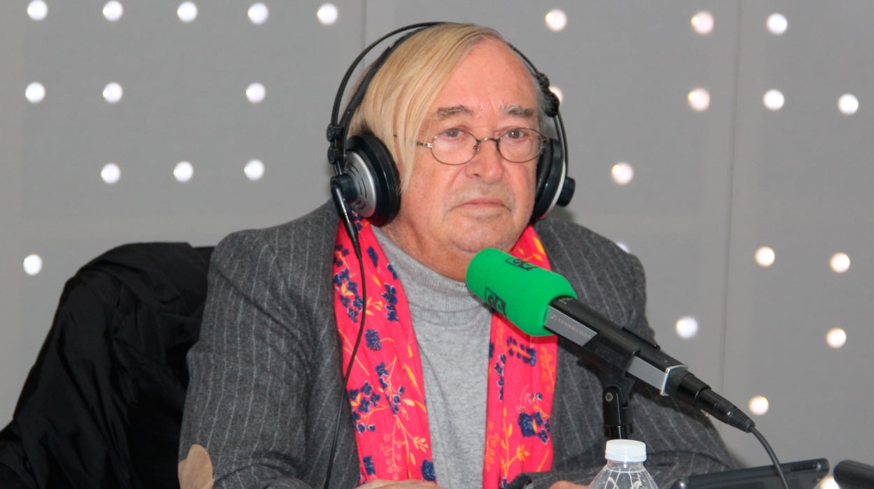 Carlos Alsina recuerda a Pepe Oneto: "Ha sido veintiocho años de inteligencia, de agudeza y de criterio propio" Carlos Alsina recuerda a Pepe Oneto: "Ha sido veintiocho años de inteligencia, de agudeza y de criterio propio"