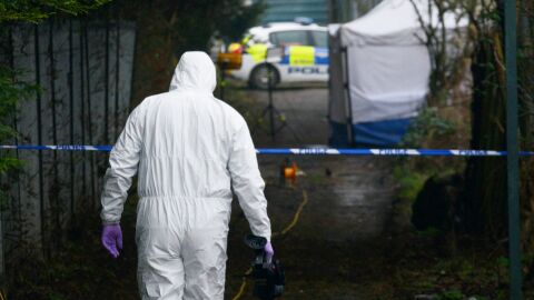 Forense investiga el asesinato de Leonne Weeks en el sur de Yorkshire