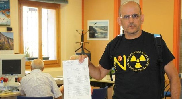 Carlos Villeta: "El alcalde de Villar de Cañas es favorable al ATC por los cuatro millones de euros anuales" Carlos Villeta: "El alcalde de Villar de Cañas es favorable al ATC por los cuatro millones de euros anuales"