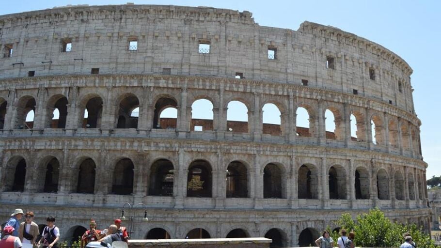 Imagen del Coliseo de la ciudad de Roma