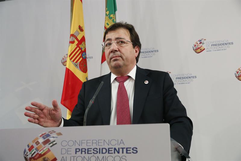 Guillermo Fernández Vara: "Pedro Sánchez ha dejado el partido absolutamente divido" Guillermo Fernández Vara: "Pedro Sánchez ha dejado el partido absolutamente divido"