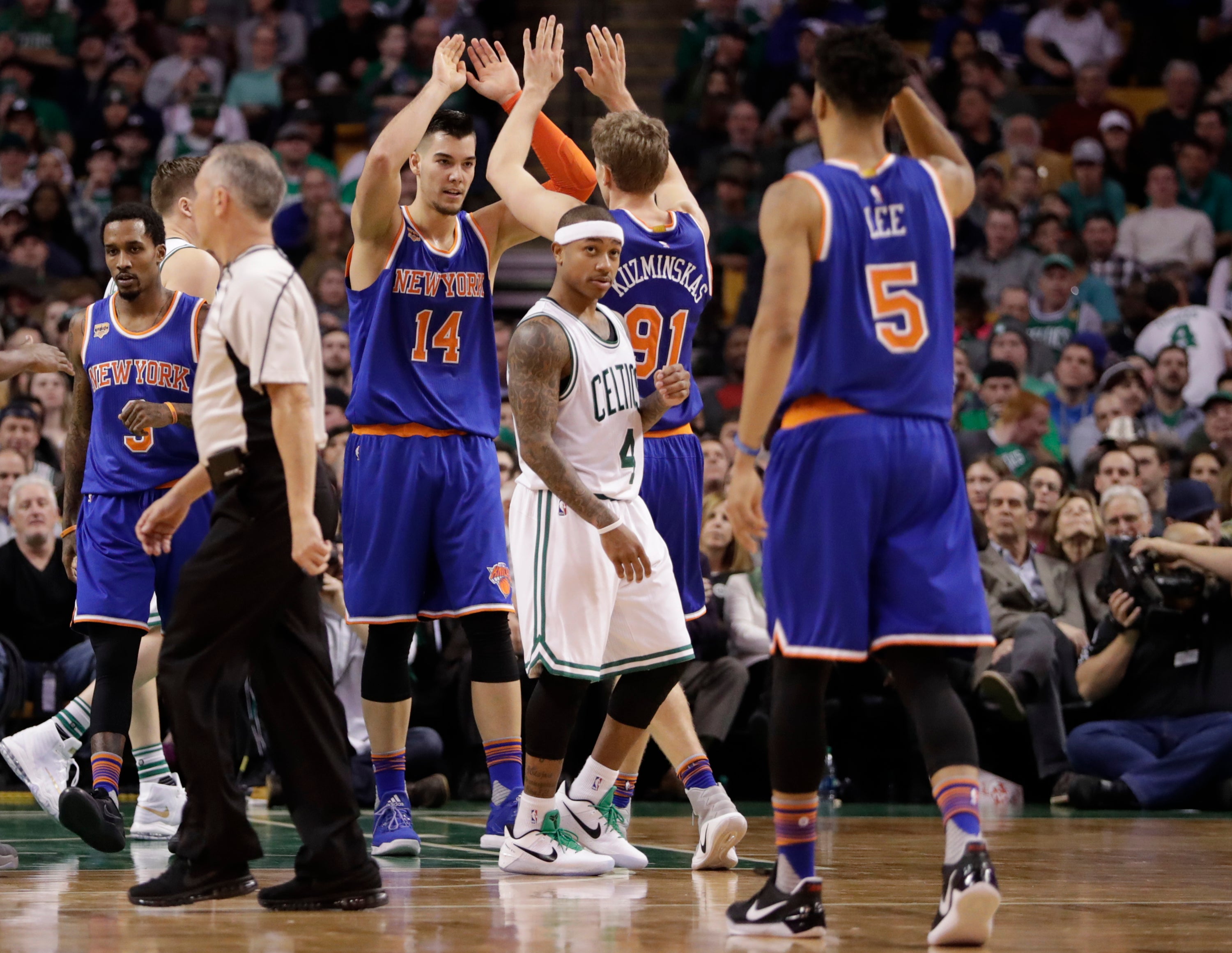 Willy Hernangómez se sale ante los Celtics con su primer doble-doble en la NBA Willy Hernangómez se sale ante los Celtics con su primer doble-doble en la NBA