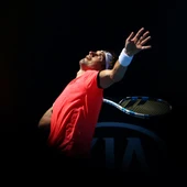 David Ferrer se dispone a sacar ante Escobedo David Ferrer se dispone a sacar ante Escobedo