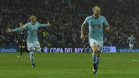 Guidetti y Aspas celebran el 1-0 ante el Real Madrid Guidetti y Aspas celebran el 1-0 ante el Real Madrid