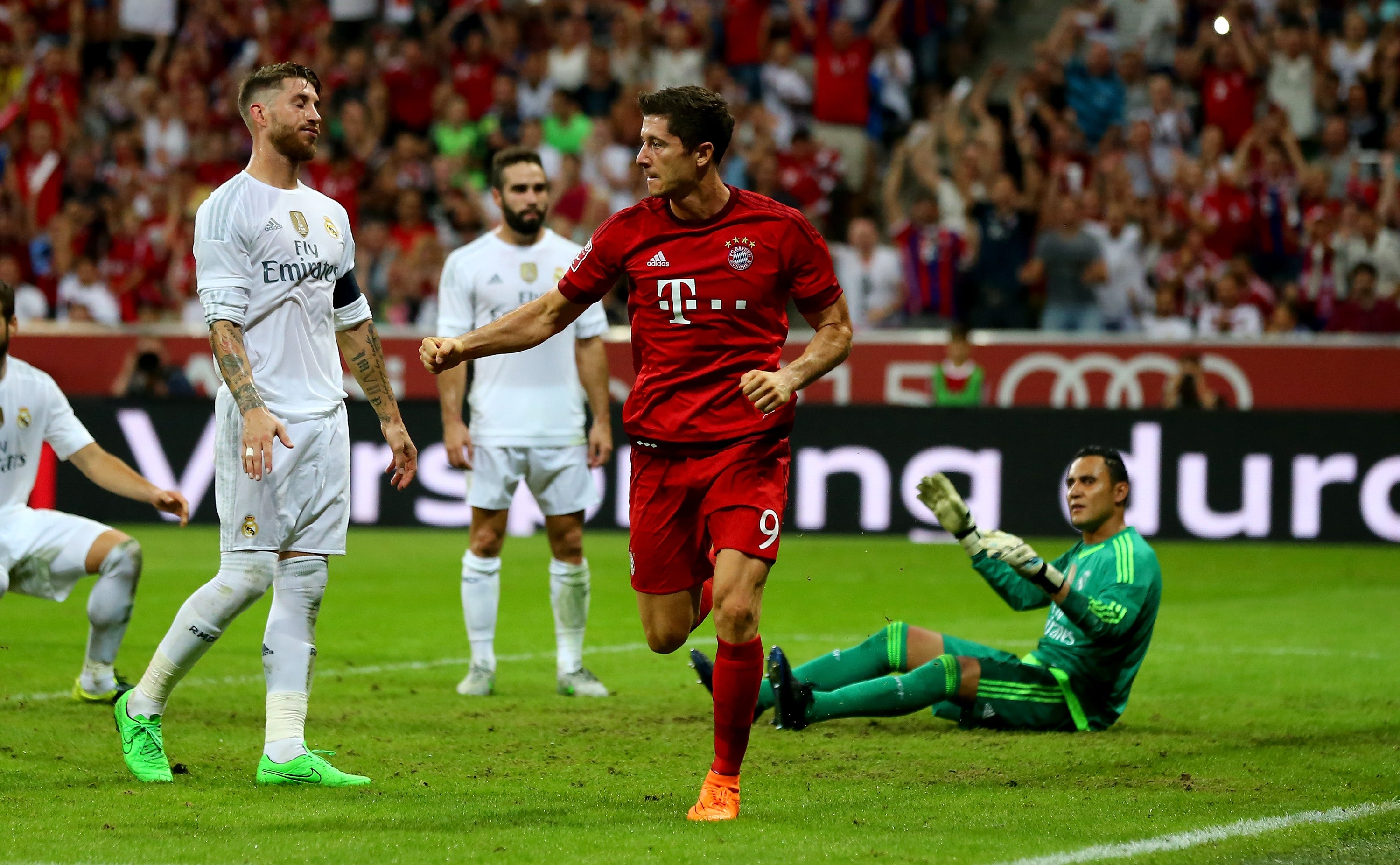 Lewandowski: "Ir al Real Madrid no sería un paso adelante en mi carrera" Lewandowski: "Ir al Real Madrid no sería un paso adelante en mi carrera"