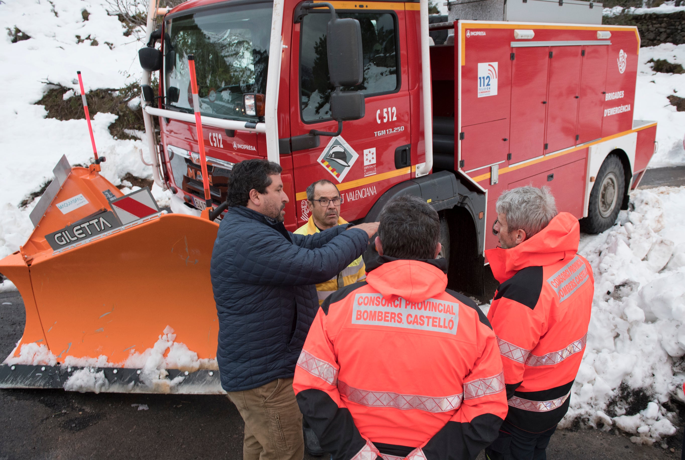El dispositivo especial del Consorcio trabaja en las carreteras del interior para abrir accesos y normalizar la circulación El dispositivo especial del Consorcio trabaja en las carreteras del interior para abrir accesos y normalizar la circulación