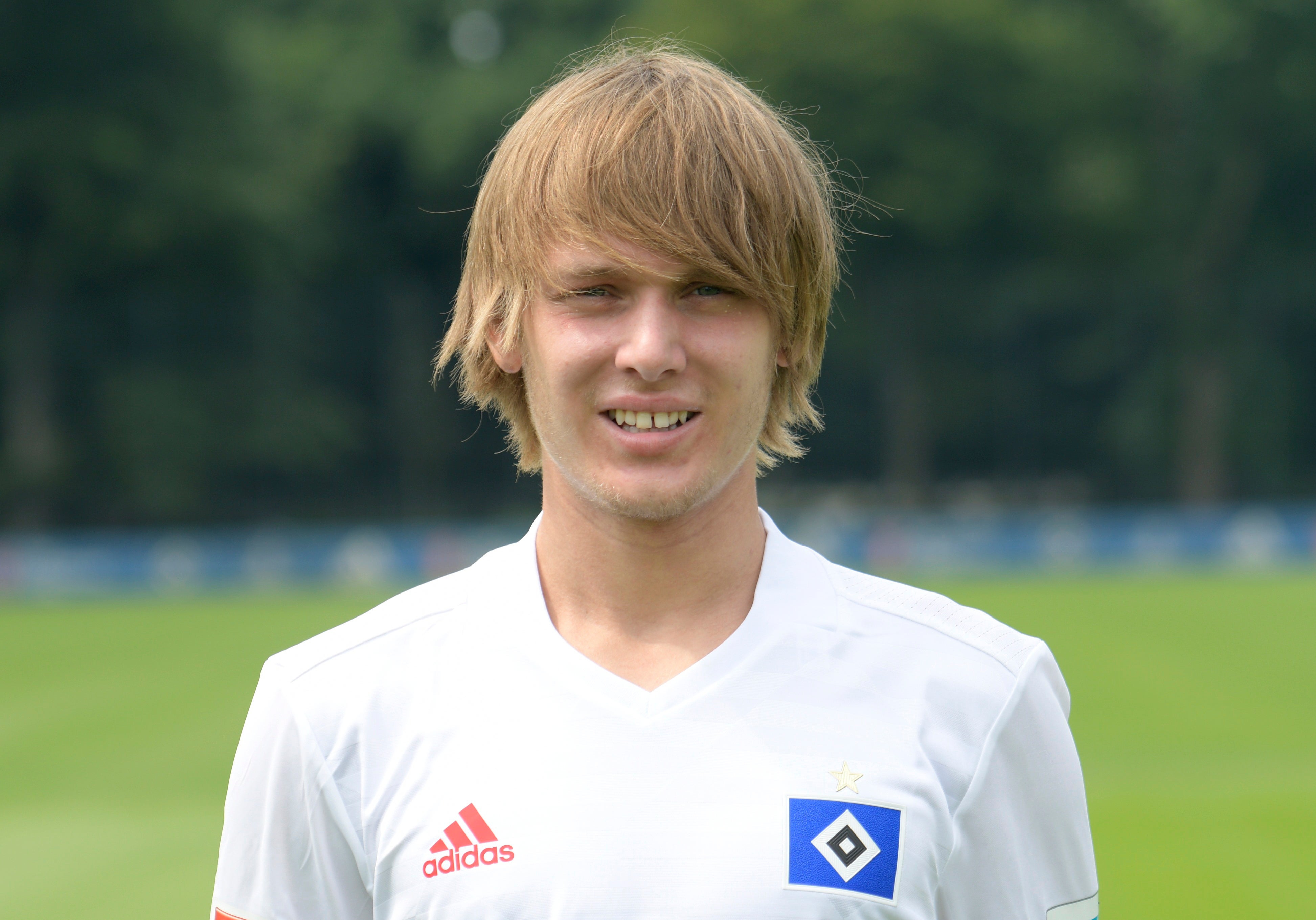 Las Palmas confirma la llegada de Alen Halilovic, cedido por el Hamburgo Las Palmas confirma la llegada de Alen Halilovic, cedido por el Hamburgo