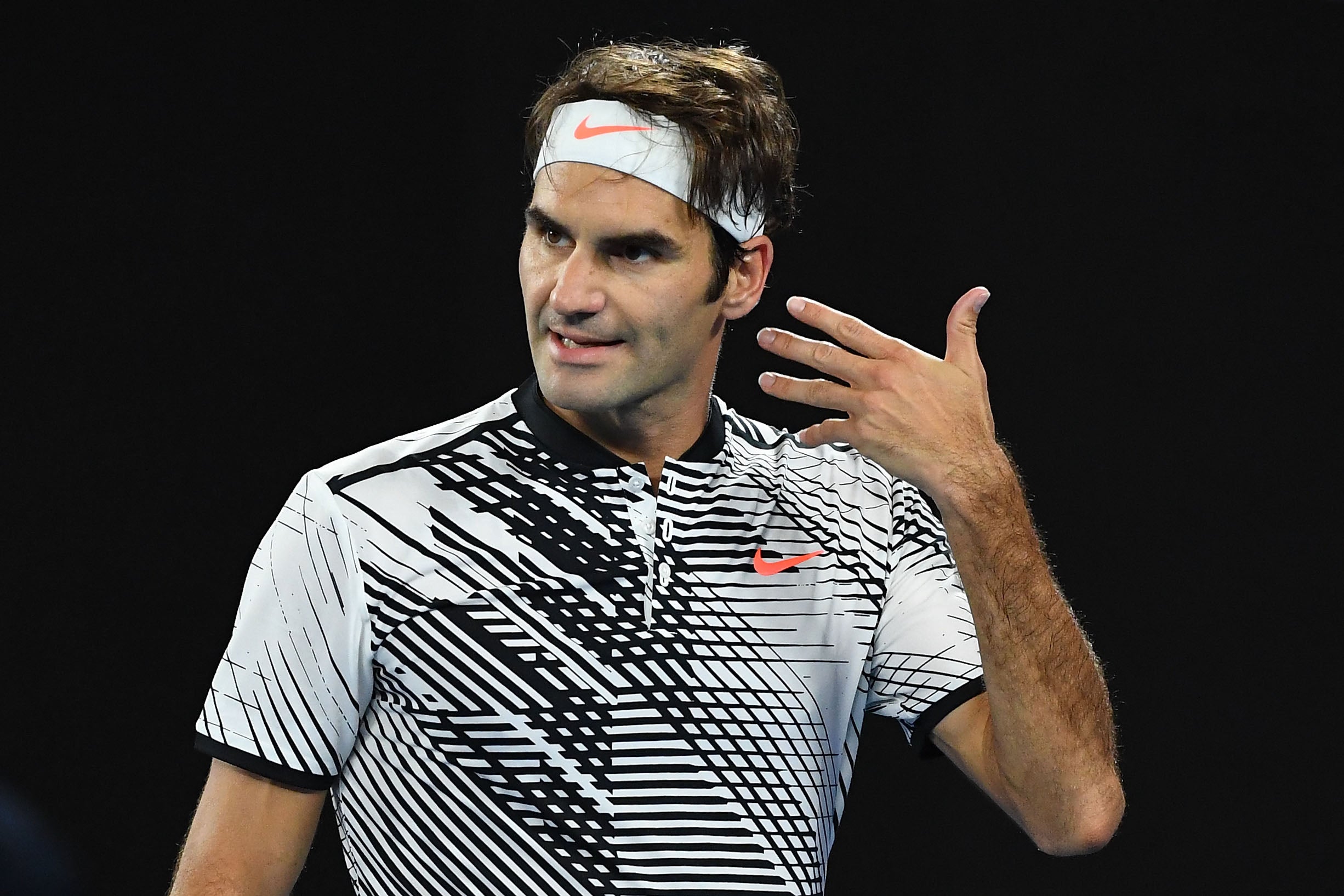 Roger Federer alcanza la final del Open de Australia tras ganar a Wawrinka en cinco sets Roger Federer alcanza la final del Open de Australia tras ganar a Wawrinka en cinco sets