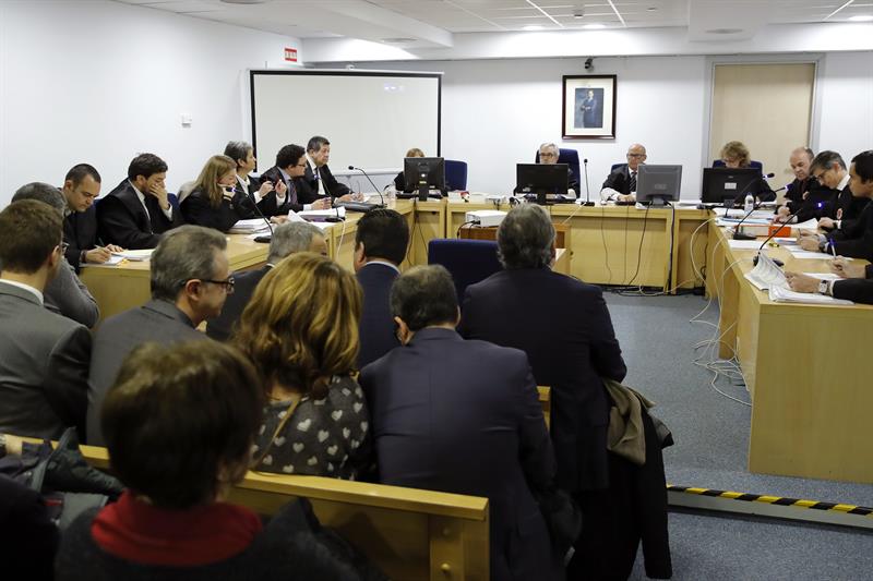 La Audiencia Nacional declara justificado el despido colectivo de la Radiotelevisión Valenciana La Audiencia Nacional declara justificado el despido colectivo de la Radiotelevisión Valenciana