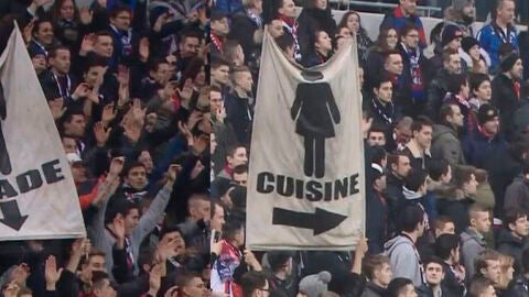 Pancartas machistas en el estadio del Lyon