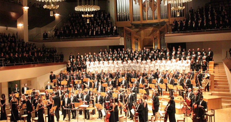 El Orfeón Donostiarra celebra su 120 aniversario El Orfeón Donostiarra celebra su 120 aniversario