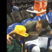 Stephen Curry da una sorpresa a un niño al que le quedan meses de vida