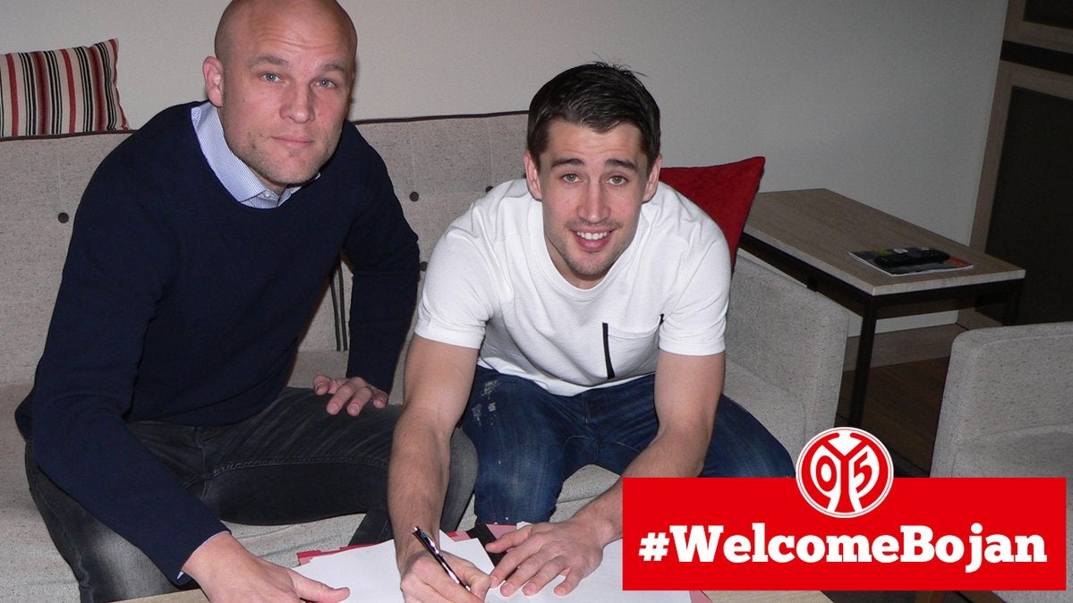 Bojan Krkic deja el Stoke para irse cedido al Mainz 05 alemán Bojan Krkic deja el Stoke para irse cedido al Mainz 05 alemán