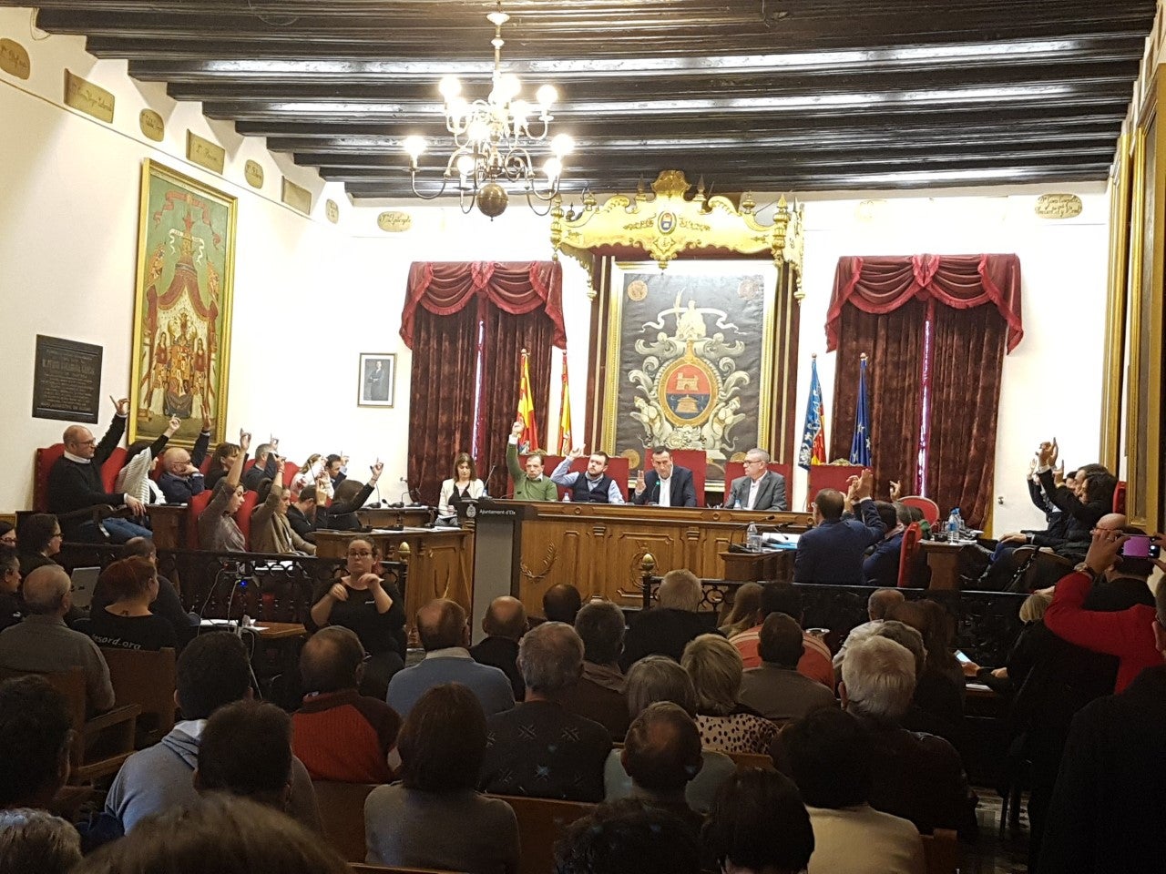 La oposición municipal fuerza que el ayuntamiento reclame al Consell que no se limite el desarrollo en el sector MR-10 La oposición municipal fuerza que el ayuntamiento reclame al Consell que no se limite el desarrollo en el sector MR-10