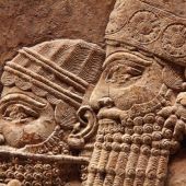 El rey Asurbanipal, el último gran rey de Asiria