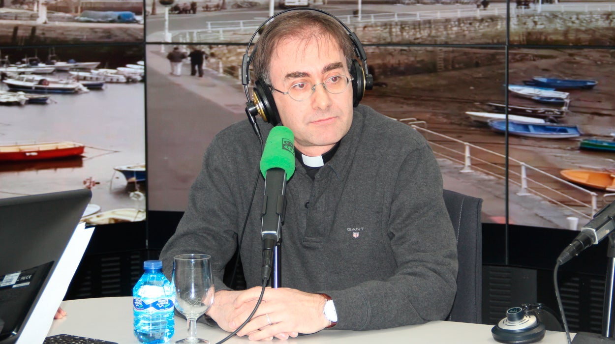 Alberto Núñez, sacerdote: "La muerte de mi hermano me cambió la vida" Alberto Núñez, sacerdote: "La muerte de mi hermano me cambió la vida"