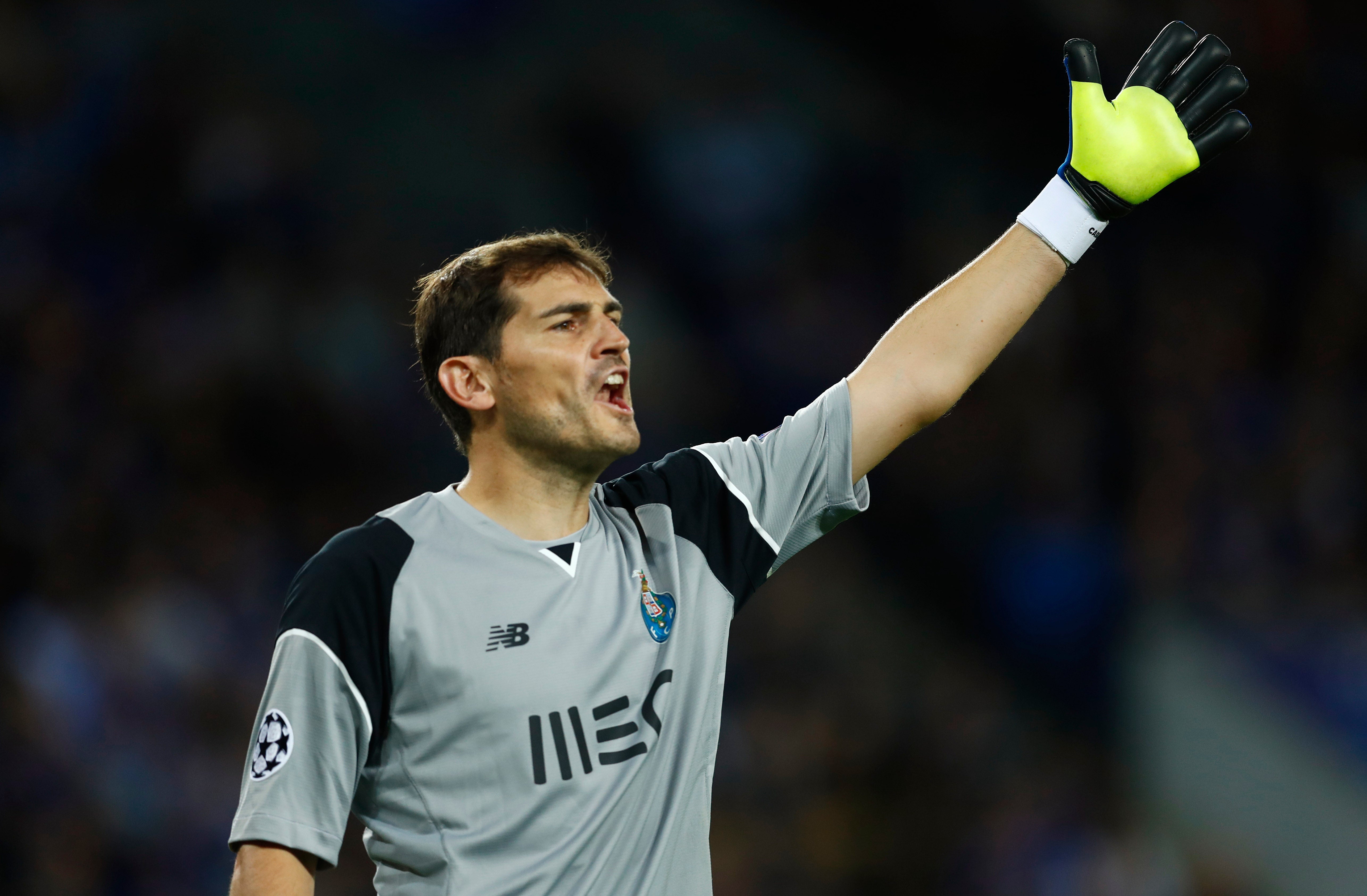 Iker Casillas supera su propio récord de imbatibilidad Iker Casillas supera su propio récord de imbatibilidad