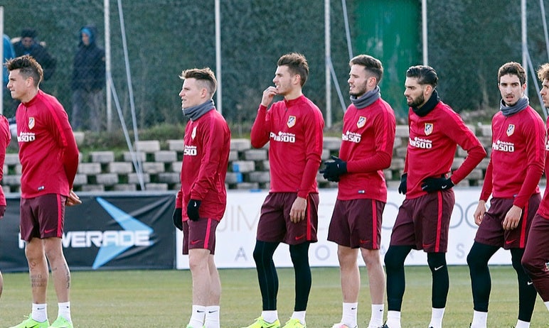 Lucas Hernández se reincorpora a los entrenamientos del Atlético Lucas Hernández se reincorpora a los entrenamientos del Atlético