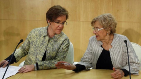 Manuela Carmena y Purificaci&oacute;n Causapi&eacute;