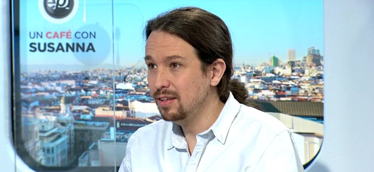 Iglesias: "En el futuro debemos debatir en casa y no en los platós, la gente está harta de que Podemos hable de su ombligo" Iglesias: "En el futuro debemos debatir en casa y no en los platós, la gente está harta de que Podemos hable de su ombligo"