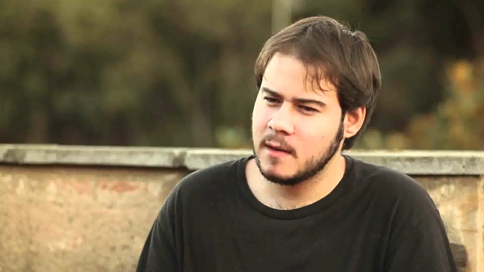 Decretan libertad con medidas cautelares para el rapero Pablo Hasel Decretan libertad con medidas cautelares para el rapero Pablo Hasel