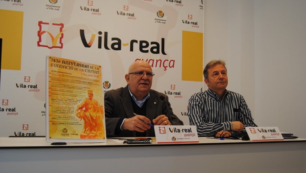 El regidor de Tradicions, Pasqual Batalla i l'edil de Cultura, Eduardo Pérez Arribas, han presentat els actes culturals per a commemorar l'aniversari de la fundació de Vila-real.