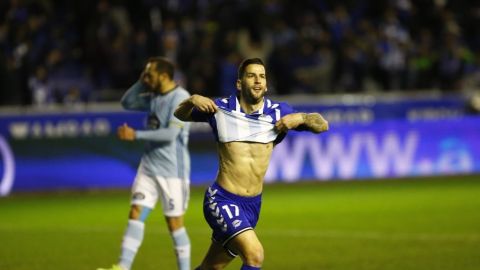 Edgar M&eacute;ndez celebra su gol contra el Celta de Vigo