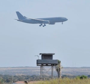 Un avión de la Real Fuerza Aérea británica Un avión de la Real Fuerza Aérea británica
