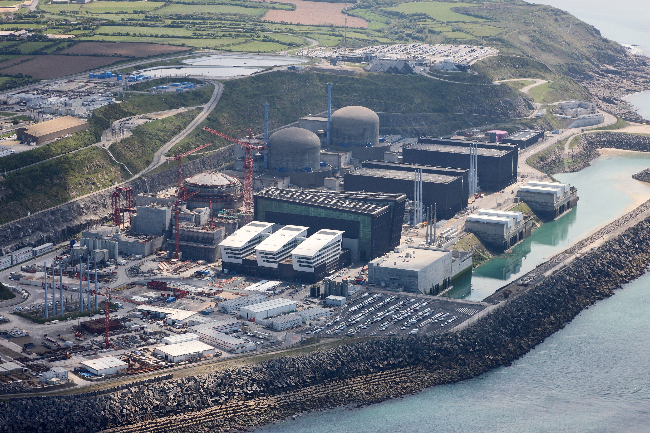 Se registra una explosión en una central nuclear francesa, que no causa fuga radiactiva Se registra una explosión en una central nuclear francesa, que no causa fuga radiactiva