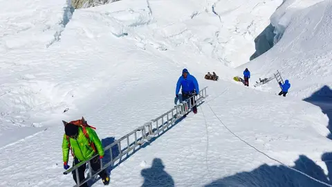 'Everest, un reto sobrehumano' 'Everest, un reto sobrehumano'