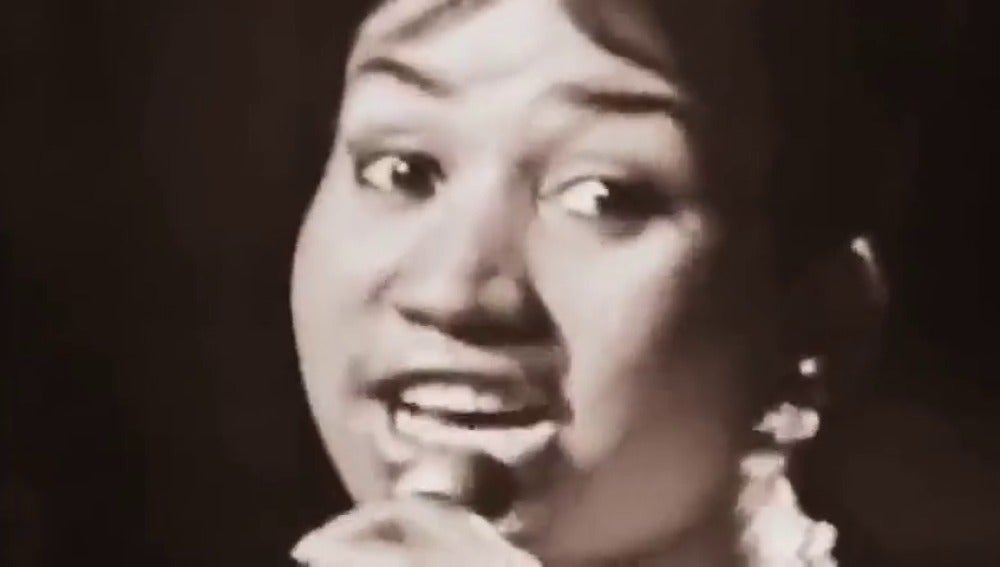 Frame 57.626268 de: La diva del soul Aretha Franklin anuncia que se retira de la música en vivo tras 56 años de carrera