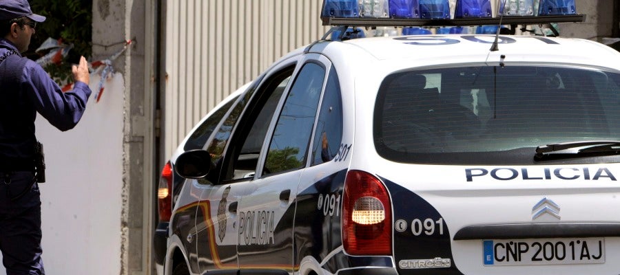 Un coche de la Policía Nacional Un coche de la Policía Nacional