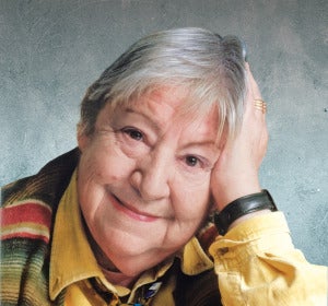 Gloria Fuertes Gloria Fuertes