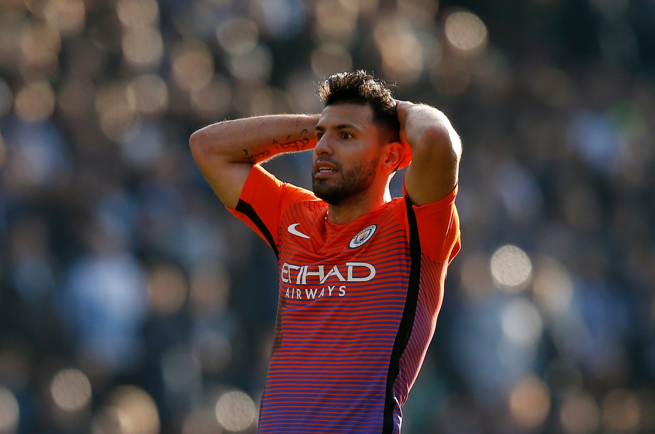 El Manchester City piensa en la Champions y tendrá que jugar el 'replay' frente al Huddersfield El Manchester City piensa en la Champions y tendrá que jugar el 'replay' frente al Huddersfield