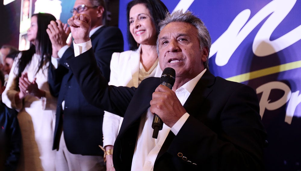 El oficialista Moreno gana elecciones de Ecuador con el 87,2% de las actas escrutadas El oficialista Moreno gana elecciones de Ecuador con el 87,2% de las actas escrutadas
