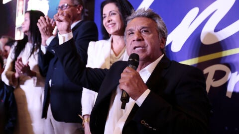 Len&iacute;n Moreno ante los medios